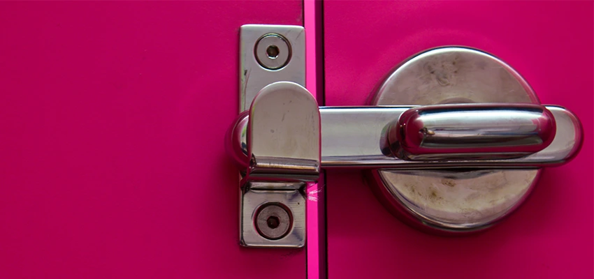 Childproof Gate Lock in Long Beach, California