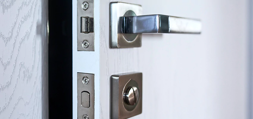Door Lever Handle Lock Repair in Long Beach, CA